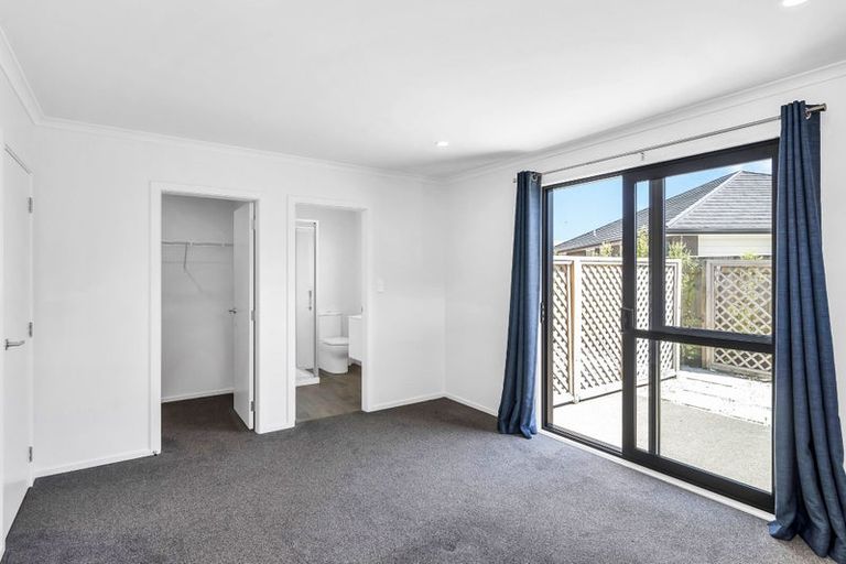 Photo of property in 3 Kaiwaru Place, Waikanae, 5036