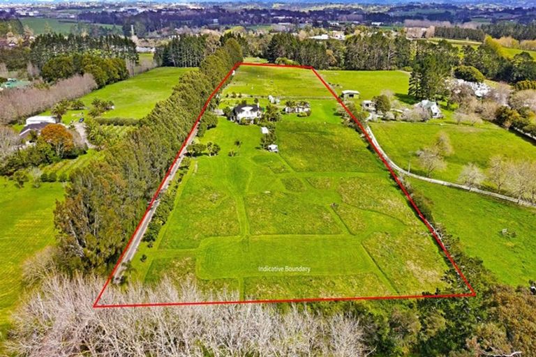 Photo of property in 22 Dale Road, Whenuapai, Auckland, 0618
