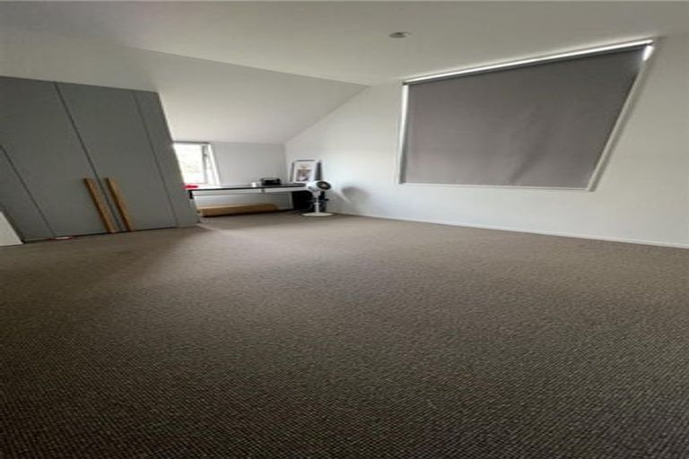 Photo of property in 383 Adelaide Road, Newtown, Wellington, 6021