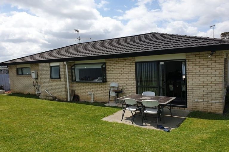 Photo of property in 8 Peachwood Place, Favona, Auckland, 2024