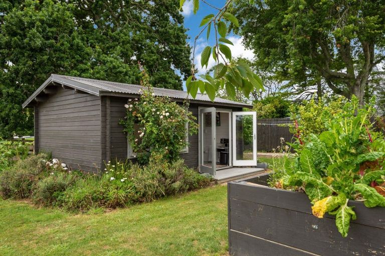 Photo of property in 162 Monument Road, Clevedon, Papakura, 2582