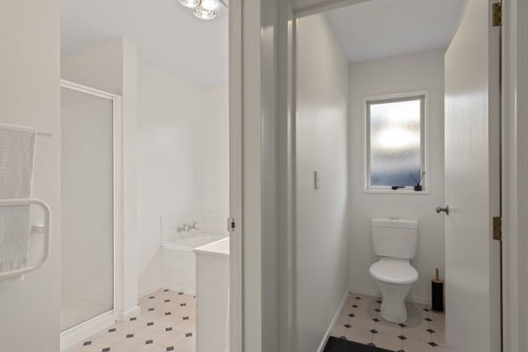 Photo of property in 7 Castleview Lane, Heathcote Valley, Christchurch, 8022