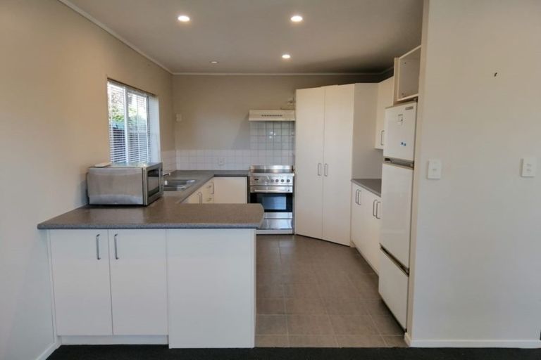 Photo of property in 49 Glendale Road, Glen Eden, Auckland, 0602