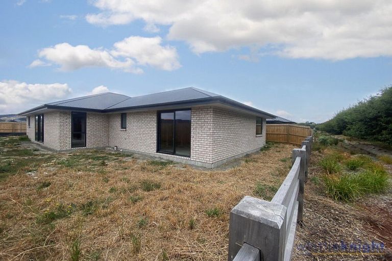 Photo of property in 10 Pitcaithly Street, Halswell, Christchurch, 8025