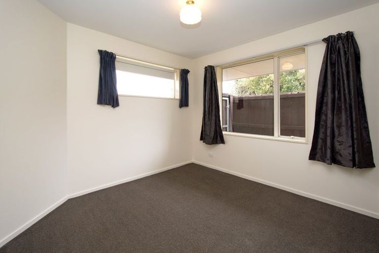 Photo of property in 2/9 Ruru Road, Linwood, Christchurch, 8062
