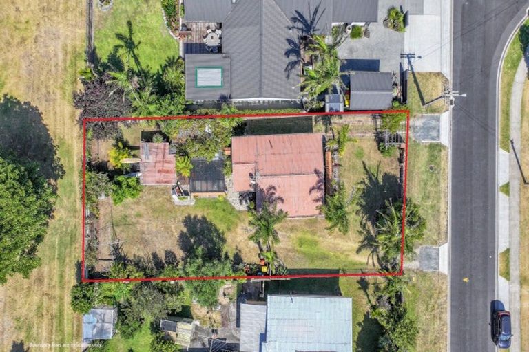 Photo of property in 120 Kiwi Road, Whangamata, 3620
