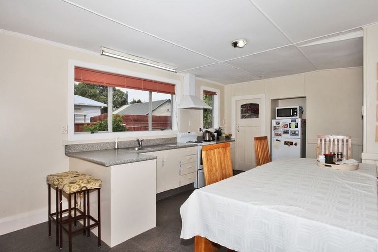 Photo of property in 128 Innes Road, St Albans, Christchurch, 8052