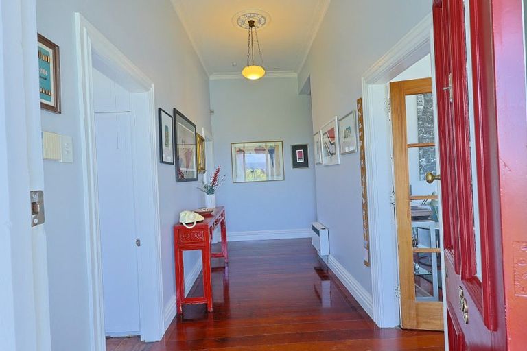 Photo of property in 53 Todman Street, Brooklyn, Wellington, 6021