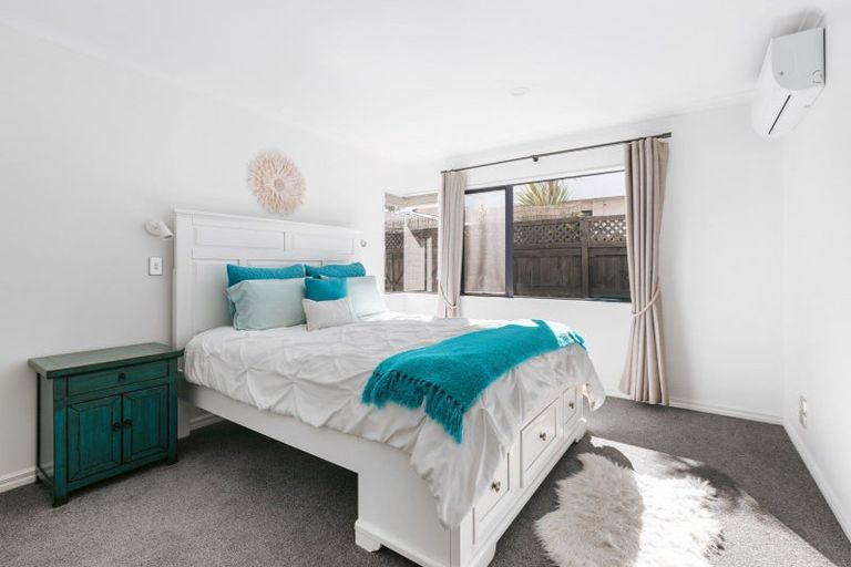 Photo of property in 59 Sandhurst Drive, Papamoa Beach, Papamoa, 3118