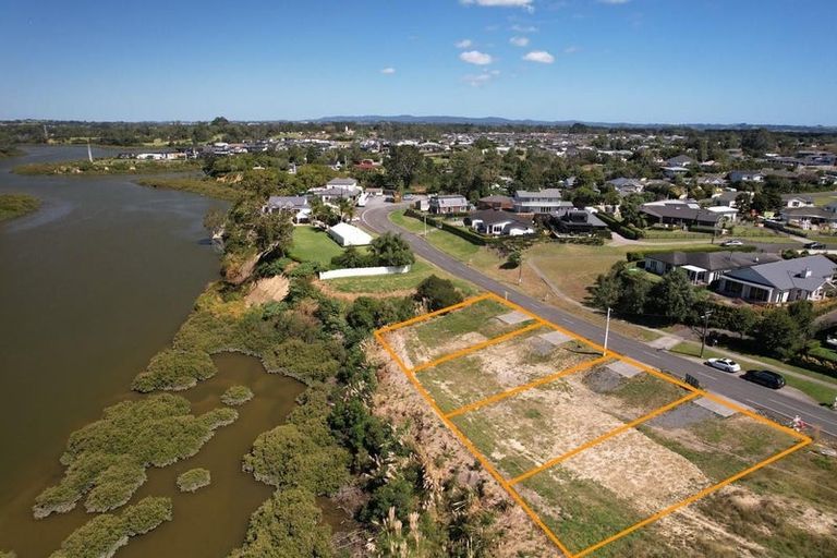 Photo of property in 9 York Terrace, Riverhead, 0820
