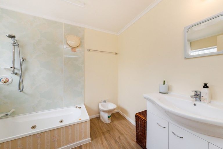 Photo of property in 54 Moonshine Valley Road, Aokautere, 4471