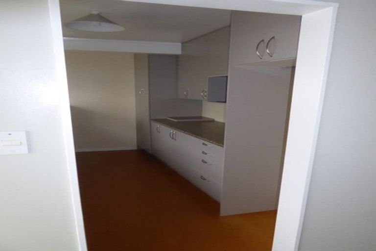 Photo of property in 3/14 Craigbank Avenue, New Lynn, Auckland, 0600