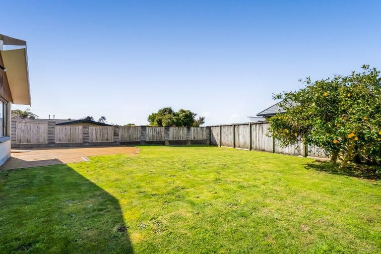 Photo of property in 323 Mangorei Road, Merrilands, New Plymouth, 4312
