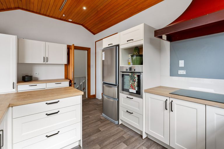 Photo of property in 32 City Road, Roslyn, Dunedin, 9010