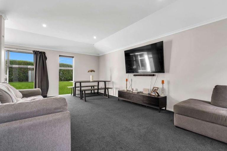 Photo of property in 61 Covent Drive, Stoke, Nelson, 7011