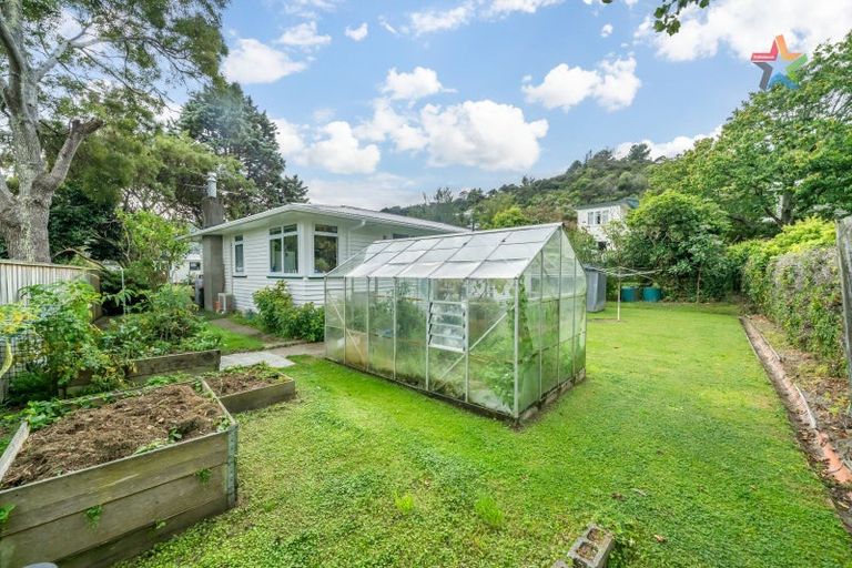 Photo of property in 60 Thomas Street, Stokes Valley, Lower Hutt, 5019
