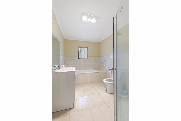 Photo of property in 5 Lili Road, Tuakau, 2121