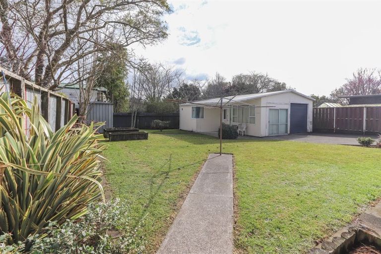 Photo of property in 10 Rewa Street, Inglewood, 4330