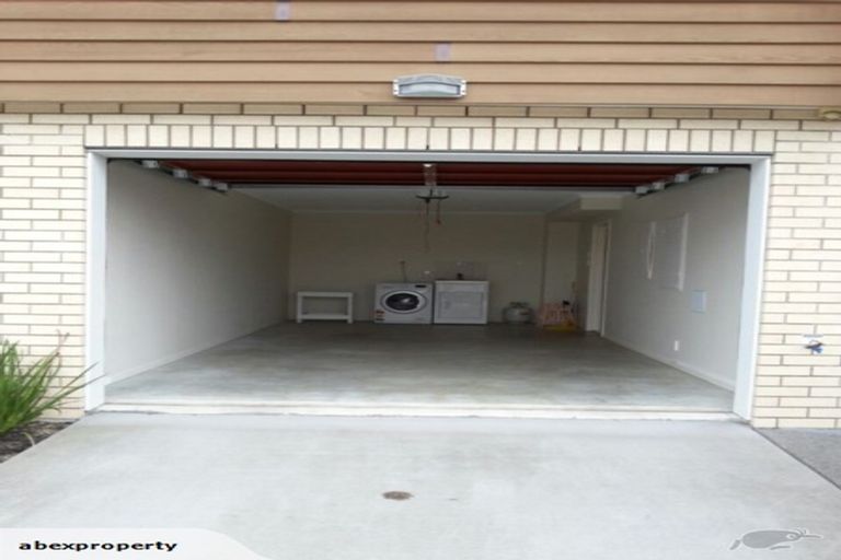 Photo of property in 22 Station Street, Hobsonville, Auckland, 0616