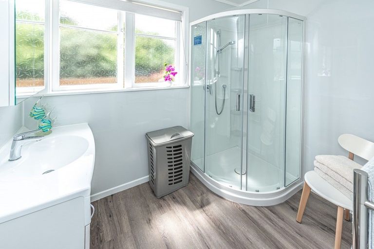 Photo of property in 9 Lee Street, Castlecliff, Whanganui, 4501