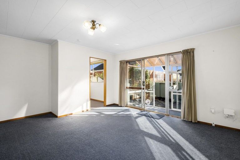 Photo of property in 20b Oxford Street, South Dunedin, Dunedin, 9012