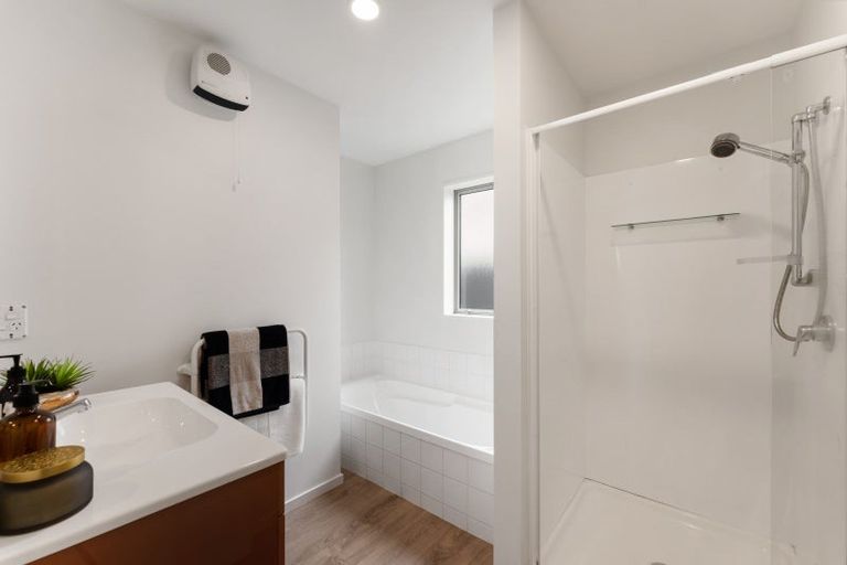 Photo of property in 42b Lindsay Street, St Albans, Christchurch, 8014