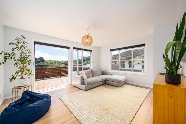 Photo of property in 53 Castor Crescent, Cannons Creek, Porirua, 5024