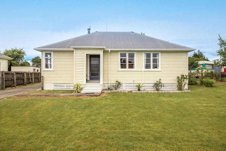 Photo of property in 23 Colvin Street, Westport, 7825