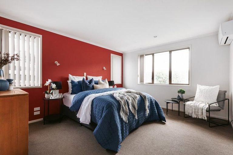 Photo of property in 8 Seabreeze Place, Papamoa Beach, Papamoa, 3118