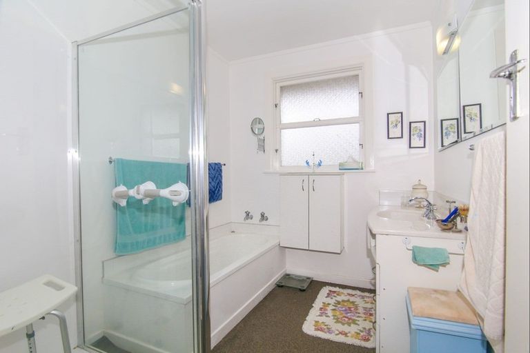 Photo of property in 146 Brougham Street, Westport, 7825