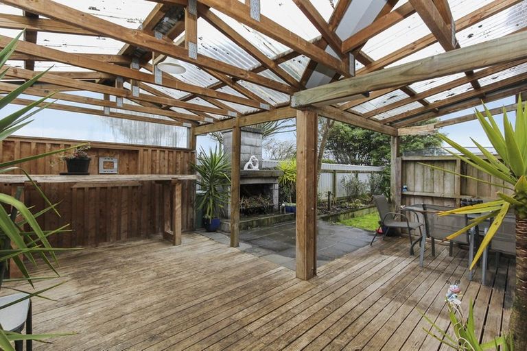 Photo of property in 130 Regan Street, Stratford, 4332