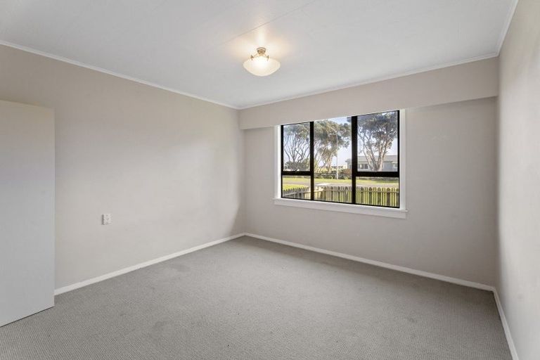 Photo of property in 1 Tennyson Street, Opunake, 4616