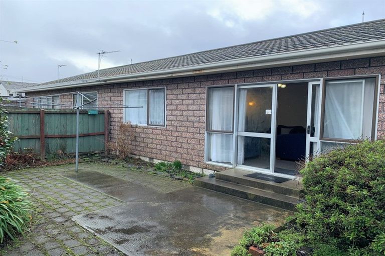 Photo of property in 84 Fairfield Avenue, Addington, Christchurch, 8024