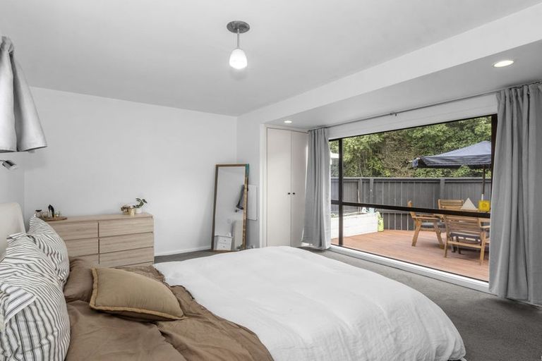 Photo of property in 1/365 Avonhead Road, Avonhead, Christchurch, 8042