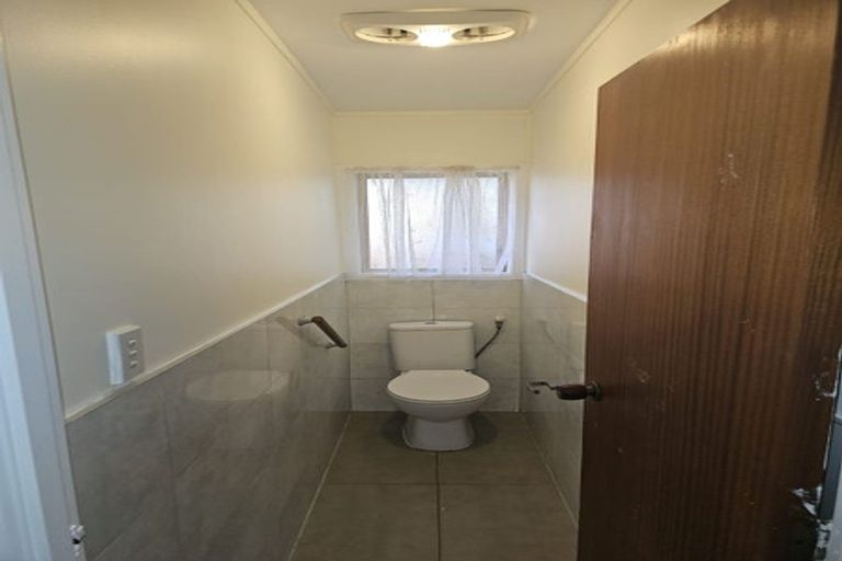 Photo of property in 2/2a Hutt Road, Manurewa, Auckland, 2102
