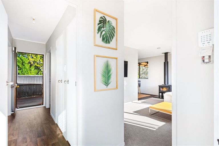 Photo of property in 24 Hassan Drive, Massey, Auckland, 0614