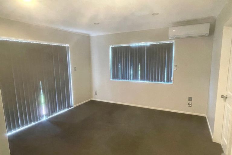 Photo of property in 58 Cartmel Avenue, Massey, Auckland, 0614