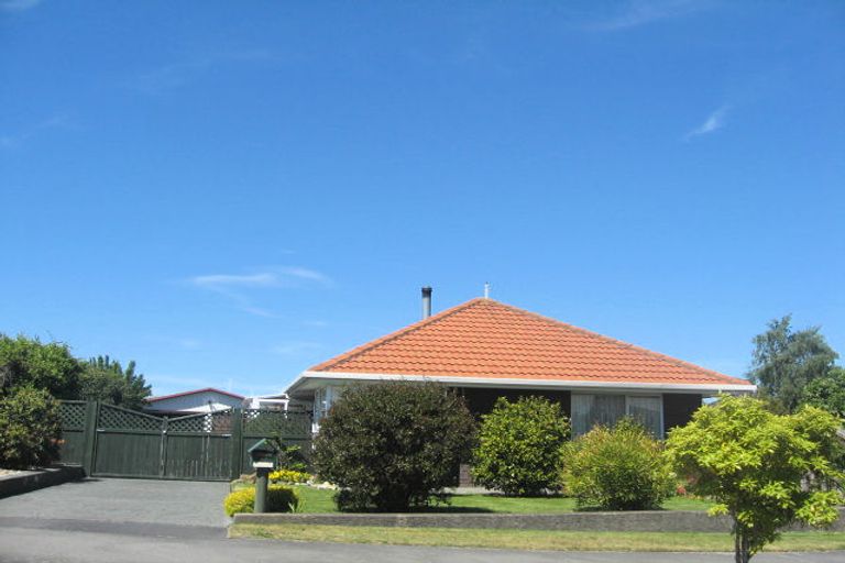 Photo of property in 2/41b Reginald Street, Burwood, Christchurch, 8083