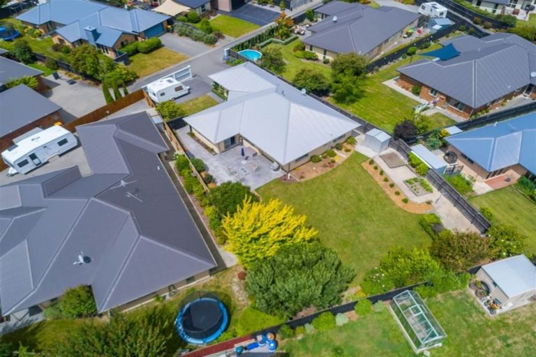 Photo of property in 11 Goldie Place, Rolleston, 7614