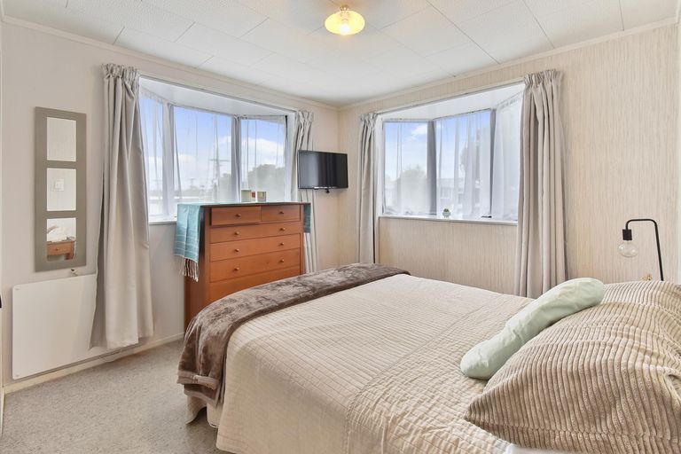 Photo of property in 8a Ashlynne Avenue, Papatoetoe, Auckland, 2025