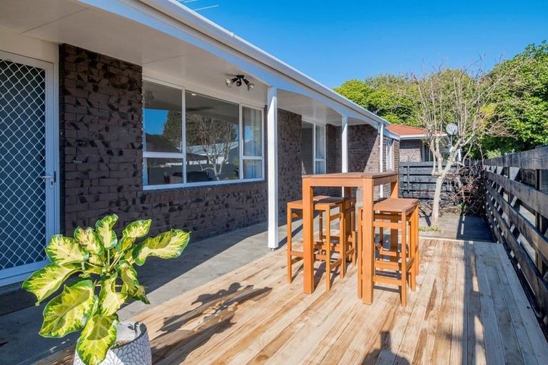 Photo of property in 48a Ngaio Road, Waikanae, 5036