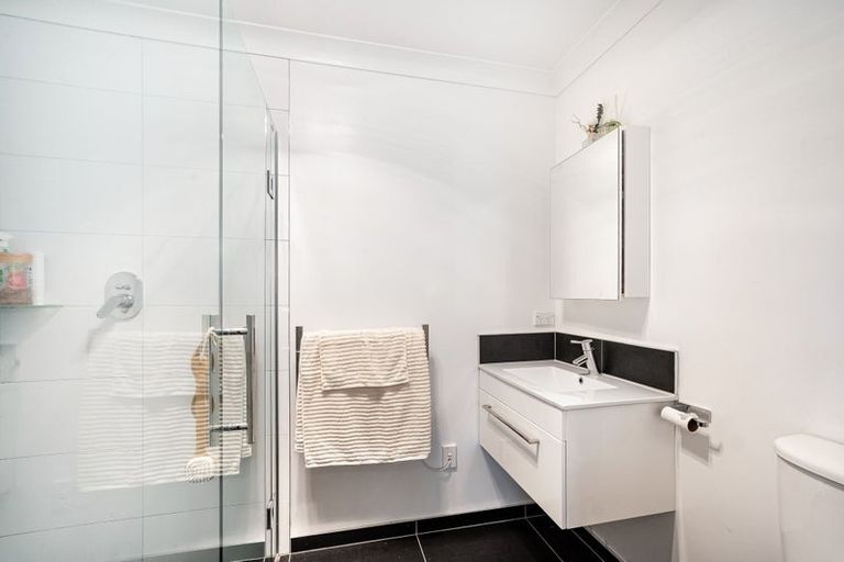 Photo of property in 21 Tasman Close, Aotea, Porirua, 5024