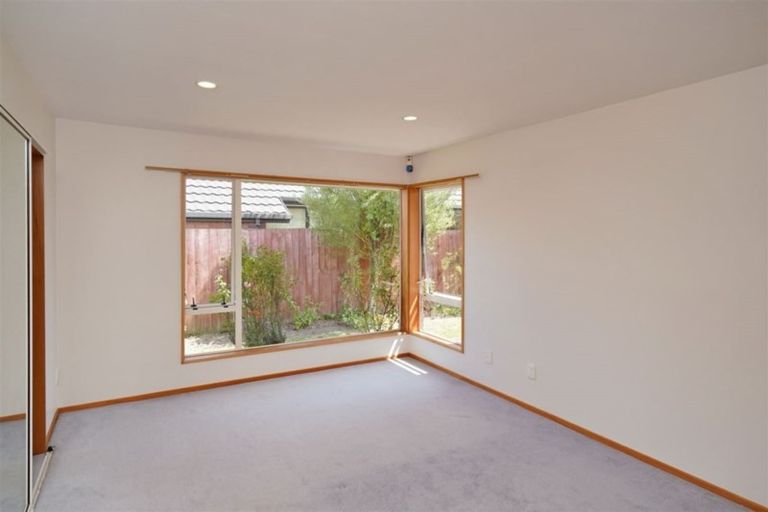 Photo of property in 30 Althorp Place, Avonhead, Christchurch, 8042