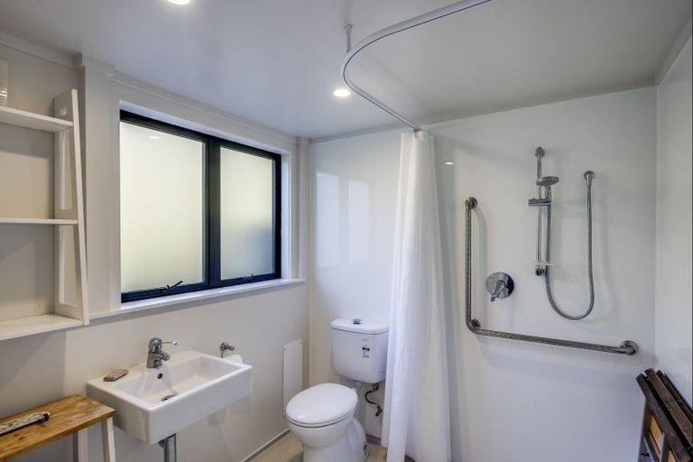 Photo of property in 42 Mclean Road, Havelock North, 4294