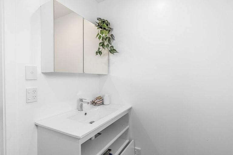 Photo of property in 15 Paisley Street, Kew, Invercargill, 9812