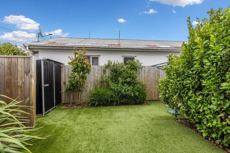 Photo of property in 2/305 Armagh Street, Christchurch Central, Christchurch, 8011