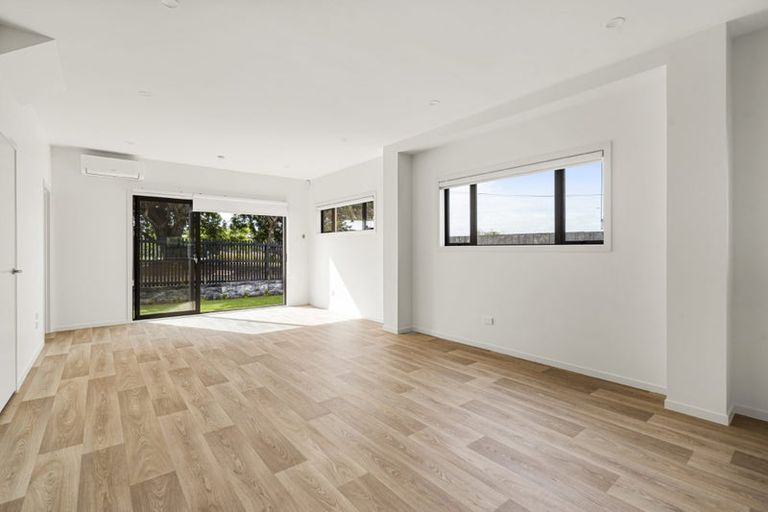 Photo of property in 7/75 Mcannalley Street, Manurewa East, Auckland, 2102