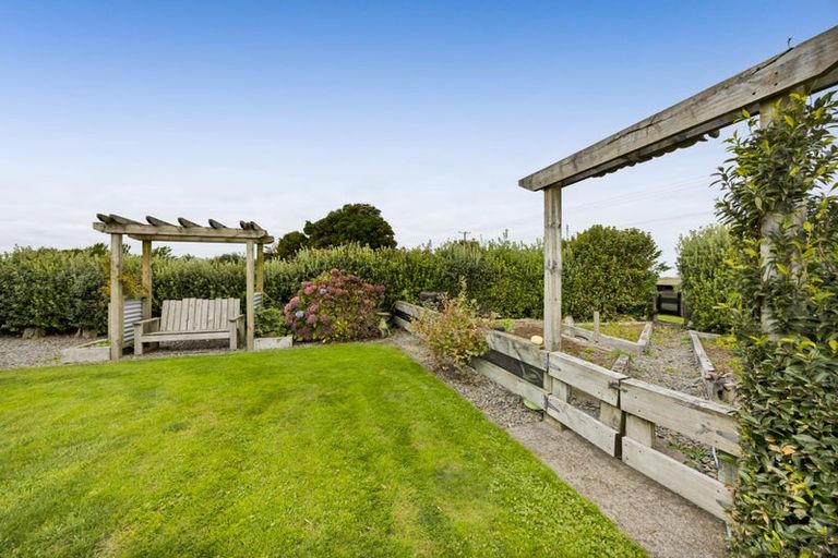 Photo of property in 1288 Normanby Road, Manaia, Hawera, 4678