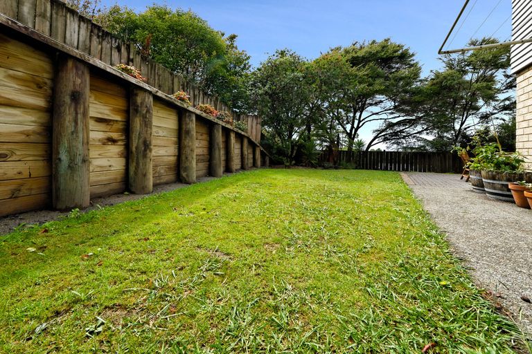 Photo of property in 56b Pleasant Road, Glen Eden, Auckland, 0602