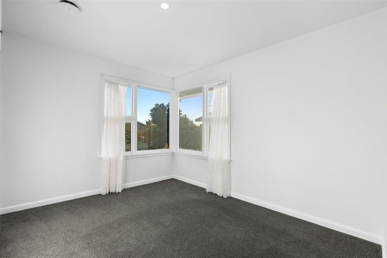 Photo of property in 32 Boston Avenue, Hornby, Christchurch, 8042